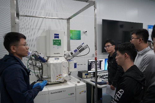 新學期，新視野 大型儀器設備共享實驗中心成功舉辦掃描電鏡應用培訓